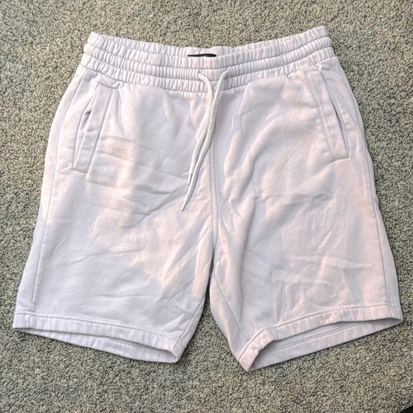LIGHTLY USED: SWEAT-SHORTS 6 PACK. SIZE: L (WORN ONLY ONCE OR TWICE) - Picture 3 of 8